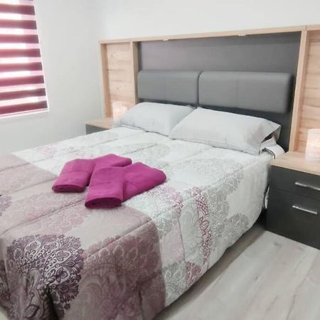 - Lujo - Parking, Maquina Arcade, Wifi Y Netflix Apartment Oviedo Exterior foto
