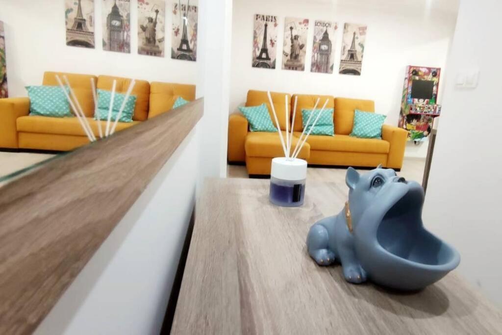 - Lujo - Parking, Maquina Arcade, Wifi Y Netflix Apartment Oviedo Exterior foto